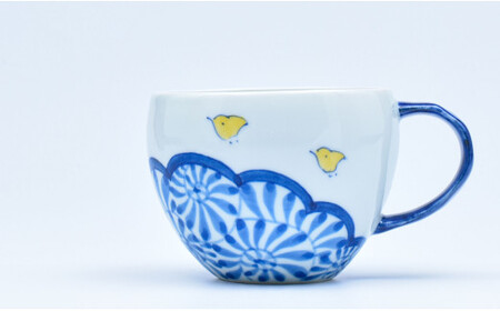 有田焼 雲千鳥 まるマグ 2個セット【まるぶん】食器 器 うつわ 磁器 陶磁器 カップ マグカップ ペアカップ 2個 セット ペア 千鳥 蛸唐草 縁起物 イエロー ピンク ブルー 電子レンジ対応 35