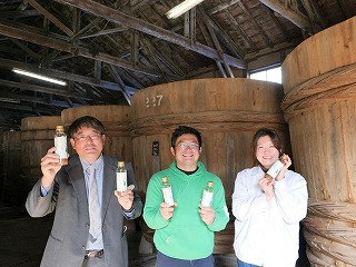 旨みと甘み　新玉ねぎ白しょうゆソース「はくの碧」(300ml×2本)　素材の旨みとコクを凝縮した万能調味料　化学調味料不使用　H105-159