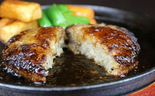 
1533【定期便３回】肥後の赤牛ハンバーグ１５０ｇ×１０個
