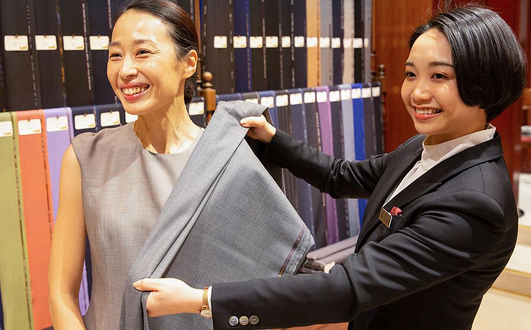 【3年有効】銀座英國屋 レディースオーダースーツ 仕立て補助券 9万円分 ご自身用包装 | 英國屋 英国屋 オーダーメイド ビジネス 贈答 ギフト 仕立券 チケット 高級 リクルート お祝い 高級スー