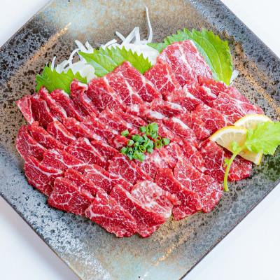 ふるさと納税 多良木町 【熊本 と畜】桜屋 特選馬刺しスライス 300g(多良木町)