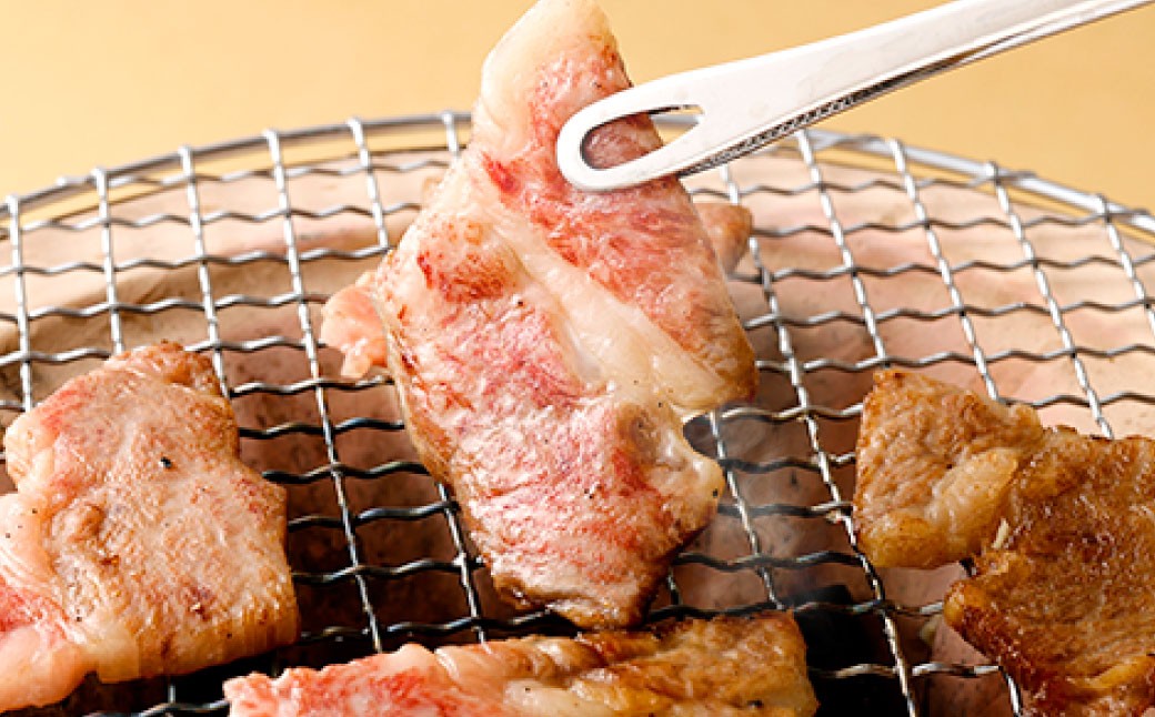 【セット】 天城町産 鹿児島育ち 鹿児島 黒牛 赤身 モモ肉 焼肉用 1.6kg （400g×4パック） 徳の塩・ダイヤ セット