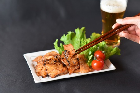＜【訳あり】国産牛ホルモン大腸（特製タレ漬け）計1.6kg(400g×4袋)＞大腸を秘伝の特製タレに漬け込みました！【MI024-nk-x1】【中村食肉】