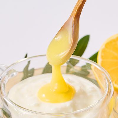 ふるさと納税 富田林市 100g　国産はちみつ　生ローヤルゼリー　ローヤルゼリー専門養蜂場で採取　 |  | 02