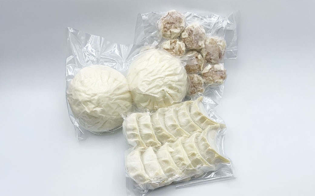 
            ＜冷凍＞3種点心 バラエティーパック （特大肉まん2個、大きな焼売10個、餃子12個） 計24個 点心 セット 肉まん 焼売 餃子 中華 点心詰合せ 惣菜 国産 大和市 神奈川県
          