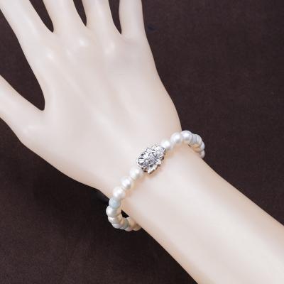 ふるさと納税 甲府市 山梨県甲府市にて製作　淡水真珠の寿ぎブレスレット　翡翠とダイヤ使用 |  | 03