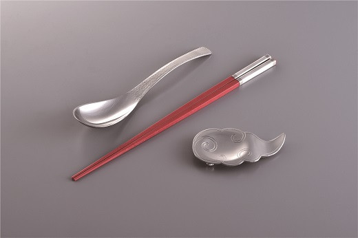 
            燕舞 中華箸・ステンレスレンゲ・雲型箸スプーンスタンド セット (赤) FC012081
          