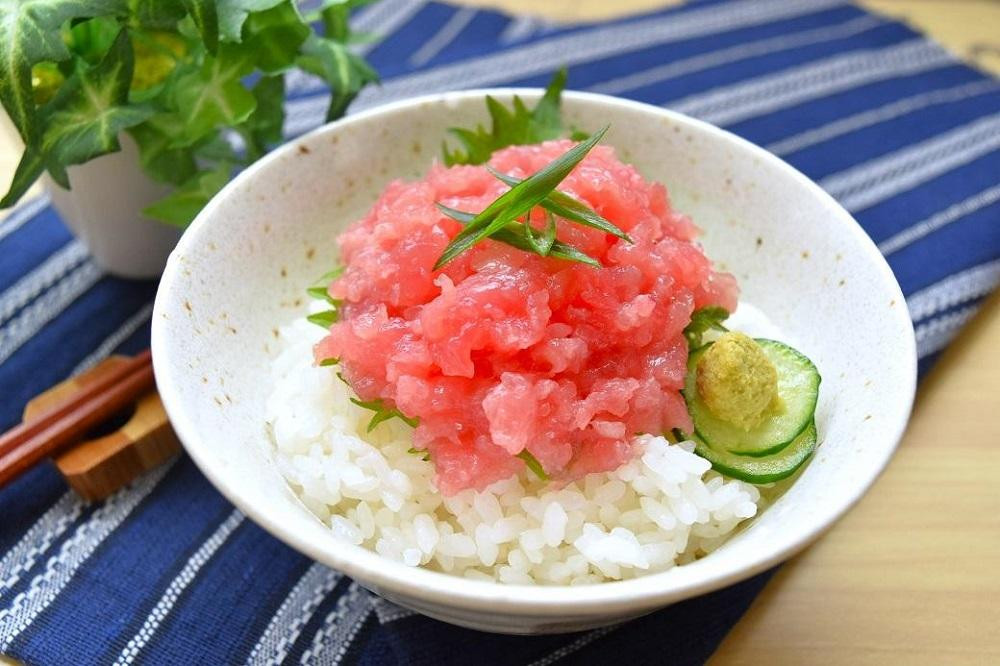 
メバチマグロたたき丼セット　10食分
