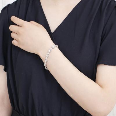 ふるさと納税 甲府市 PT900/K18PG　ハートブレスレット　ダイヤモンド【5.80ct】鑑別書付　K05153-H |  | 03