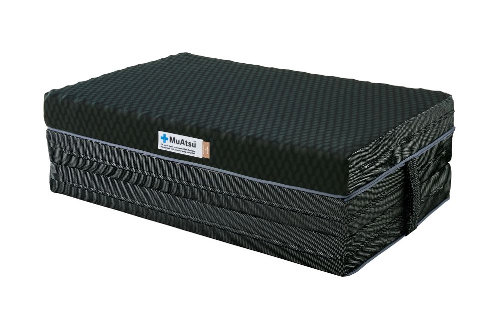 30年 ムアツ マットレス X レギュラー セミダブル 三つ折り 折りたたみ マットレス 約 10cm 敷布団 敷き布団 寝具 シーツ 専用シーツ付 綿 ブルー 市川三郷町 限定 昭和西川 体圧分散 