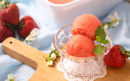 【全6回定期便】【2026年4月以降発送】福岡産 濃厚 あまおう ジェラート 1000ml 桂川町/南国フルーツ株式会社[ADBW052]あまおう ジェラート あまおういちごアイス