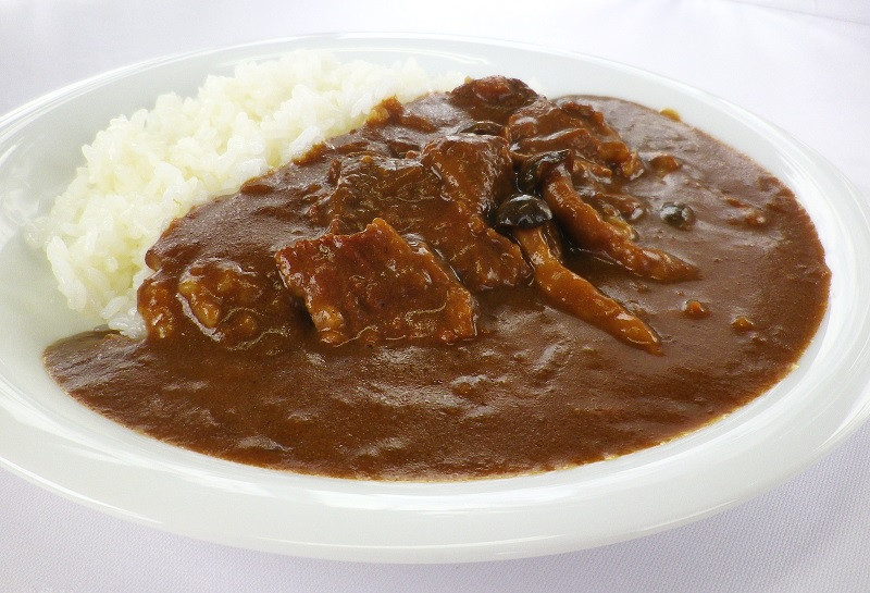 
信濃の国　ビーフカレー・きのこカレー・ハヤシビーフセット
