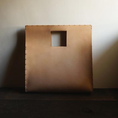 ふるさと納税 智頭町 四角鞄 牛ヌメ革 |  | 01