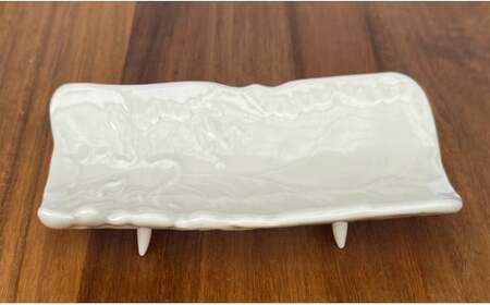 有田焼 定窯風睡蓮彫 茶則 四足長皿 2枚 セット【有田焼 花伝作】食器 器 うつわ お茶 和皿 お茶道具 小物入れ アクセサリー入れ インテリア 睡蓮 スイレン 22000円 A22-5