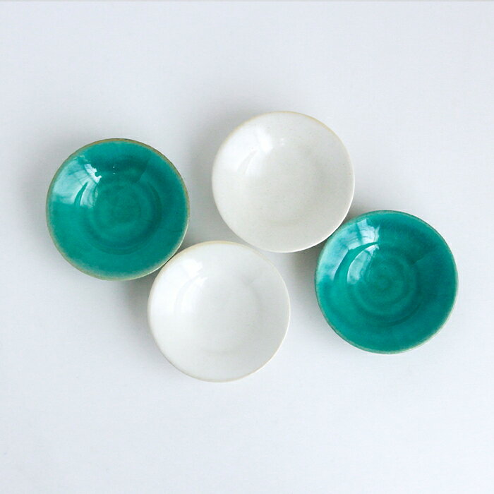 【ふるさと納税】【Awabi ware】丸豆皿 4枚セット（白磁×2・トルコ青×2） 《決済から3ヶ月前後で発送》