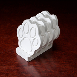 珪藻土では無い新素材　木材の様な新感覚　肉球型吸水コースター_雑貨・日用品  食器 _【1382740】