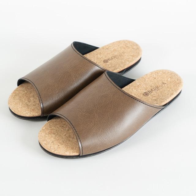 Made in Japanの高品質　ルームシューズの理想形。天然素材、静音性、高反発クッションで足にやさしい、 コルクでむれにくい、来客時も合成皮革とシンプルカラーのデザインで、さりげないセンスを！ 「バークオブケイ」コルクルームシューズ（ＬＬ・28.0cm・ブラウン）