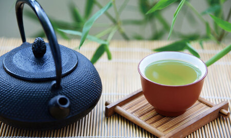 特上煎茶 創業100周年記念茶 辰蔵シリーズ 4種セット 100g×4袋 初摘み新茶 4銘柄 飲み比べ 一番茶 老舗 村松園 贈答 お祝 手土産 ギフト 飲料 お茶 緑茶 静岡県 富士市 [sf002