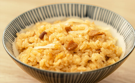 ＜しらかば茶屋＞人気お食事プラン「ラーメンセット・とりめし3食分」セット（3,000円相当）