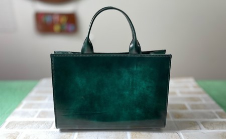 アドバントート ファッション かばん バッグ カバン 革製品 普段使い お出かけ 持ち運び 荷物  レッド