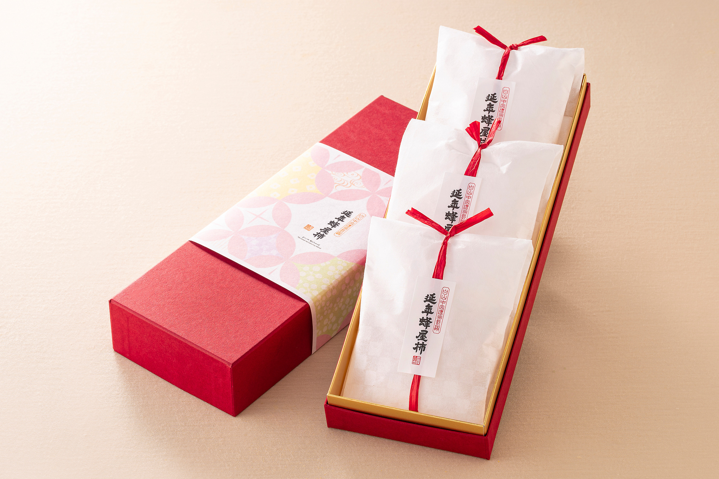 
            【A-143】プレミアム延年蜂屋柿【高島屋選定品】　12月から発送
          