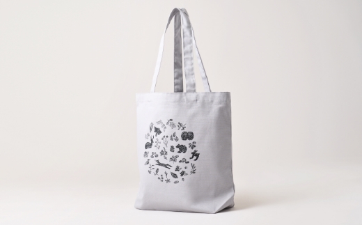 [磯 優子 / Yuko Iso] オリジナルデザイン キャンバストートバック（約37cmx 36cm x 11cmのマチ付き）×1コ | オリジナル デザイン おしゃれ かわいい シンプル バッグ 