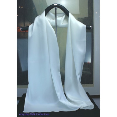 しっとり柔らかなシルクサテンの無地ロング 白スカーフ 35cm×150cm 草木染めに使用できます