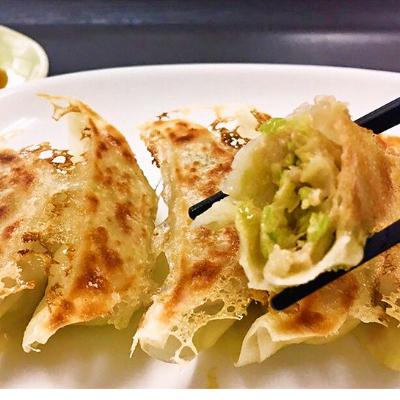 ふるさと納税 大垣市 生餃子専門店「新家」の生餃子　もりもり100個セット |  | 02