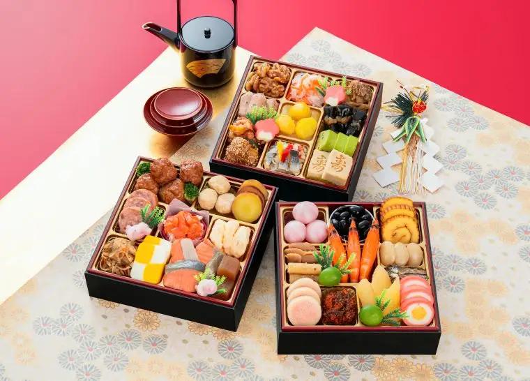 千賀屋謹製 2027年 迎春おせち料理「おもいやり」和風三段重 3人前 全38品 冷蔵_12月31日配送【G0176】