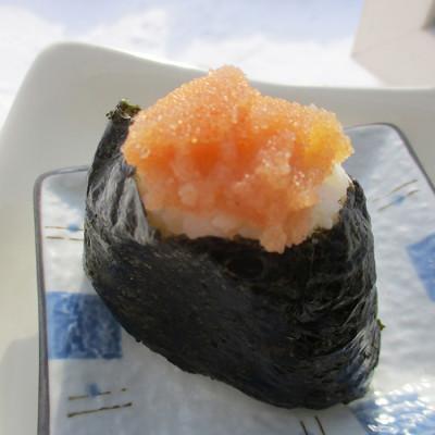 ふるさと納税 羅臼町 北海道羅臼町　知床らうす前浜産ほぐし無着色辛子明太子　 バラ明太子250g×5パック |  | 03