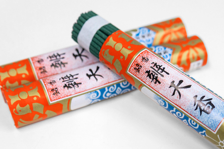 (G735) 杉線香1000把 (F08-008)