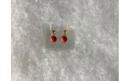 赤Tamaイヤリング 7.3mm以下(ネジ式)