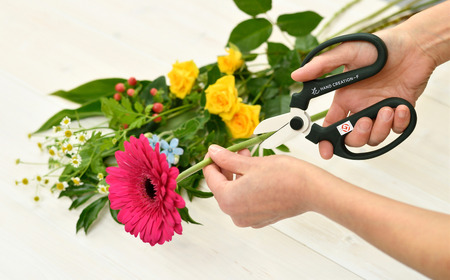 生花はさみ ハンドクリエーションF170黒刃 ライムグリーン 花ハサミ 園芸ハサミ 生花用 園芸用品 ガーデニング用品 [坂源] 【011S130】