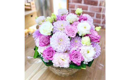No.489 （ピンク系）Lサイズ 癒し生活！季節のおまかせフラワーアレンジメント