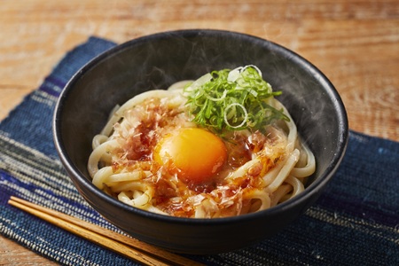 めんつゆ 減塩 白だし ヤマキ 調味料 愛媛  お塩ひかえめ めんつゆ（濃縮2倍）3本・割烹白だし2本 人気 鰹節 だし つゆ うどん そば 和食 万能 伊予市｜A07