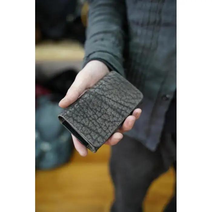 【ierib】名刺入れ / BUSINESS CARD CASE / BULL カラー： GRAY