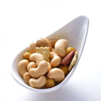 ふるさと納税 河内長野市 豆の蔵元から感動の味をお届けします。「カリっとカシュー」120g×6パック |  | 01