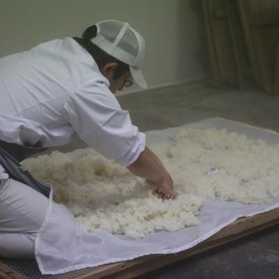 ふるさと納税 釜石市 浜千鳥　釜石シーウェイブス　応援ラベルセット　清酒・米焼酎　720ml×2本 |  | 03