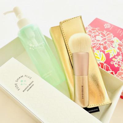 ふるさと納税 熊野町 熊野化粧筆　ファンデブラシ(ケース付)&amp;筆シャンセット　ブロンズ　熊野筆ほうこどう