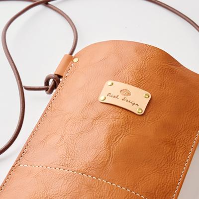 ふるさと納税 函南町 【ハンドメイド】やわら革サコッシュ(ブラウン) |  | 01