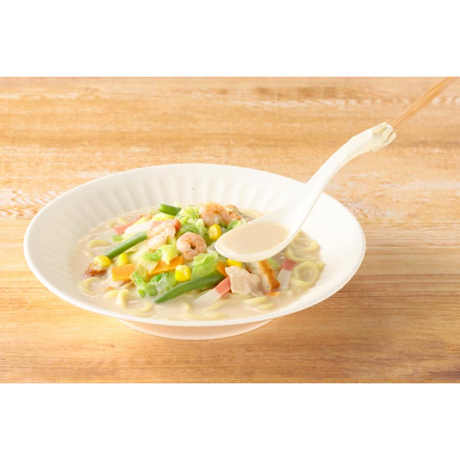 【3ケ月定期便】リンガーハットの長崎ちゃんぽん（4食入り）