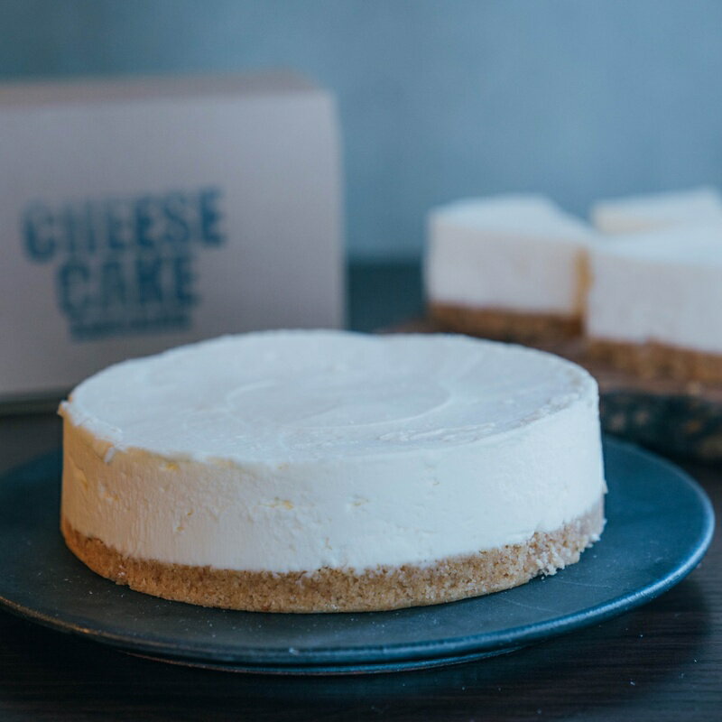 【ふるさと納税】濃厚生クリームチーズケーキ【スイーツ ケーキ チーズ デザート お菓子 お土産 おみやげ ご褒美 贅沢 ギフト プレゼント 贈り物 取り寄せ】