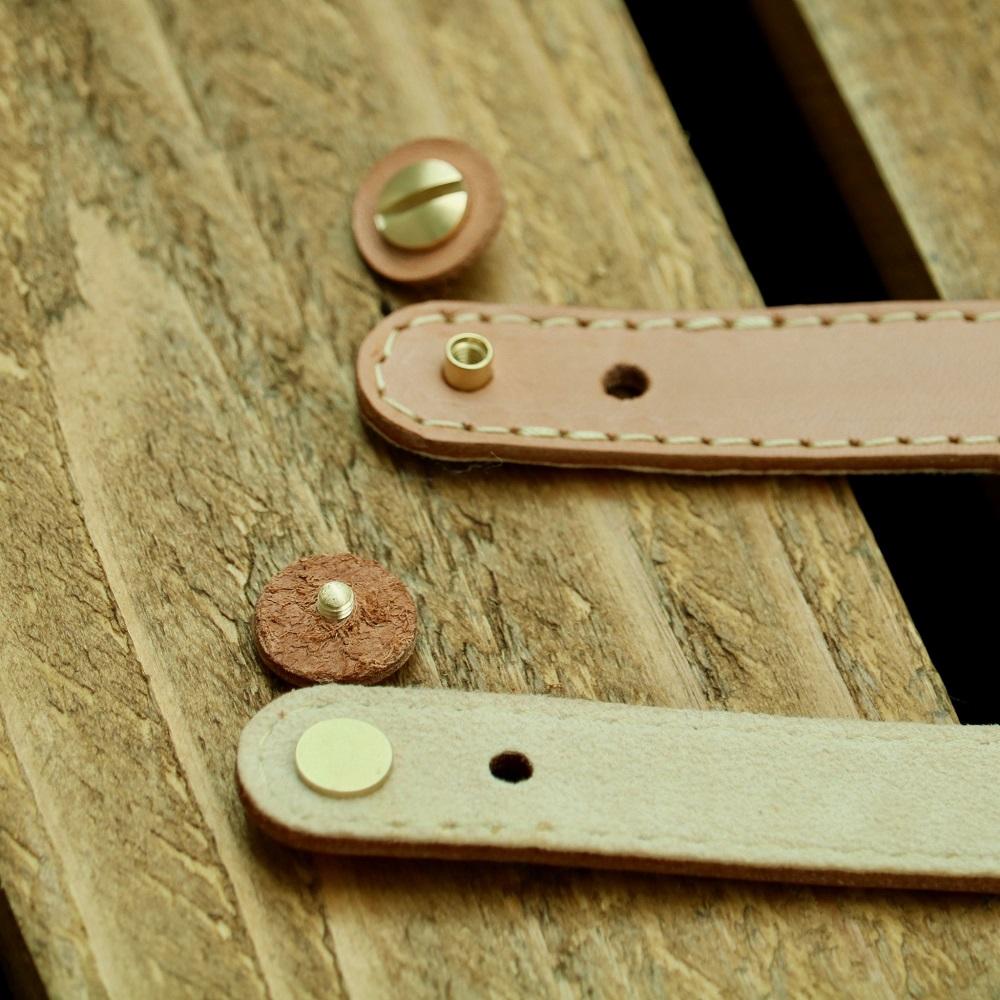 SKLO 首かけタッチペンホルダー+レザーマスクバンド　Longタイプ【Camel】