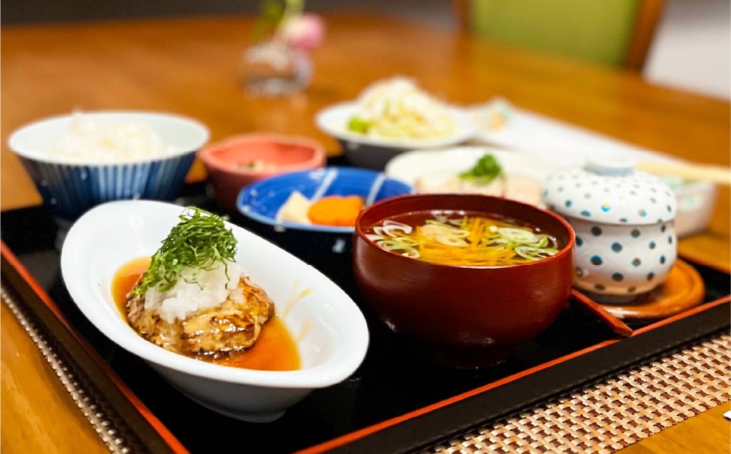 《黄福の町》 岡山県美咲町 山荘やなはら ロッジ松ぼっくり 1泊2日 2食付 2名様 貸切プラン ／ ロッジ ログハウス 貸し切り 貸切 宿泊 宿泊券 ペア宿泊券 ペアチケット チケット 券 食事付き