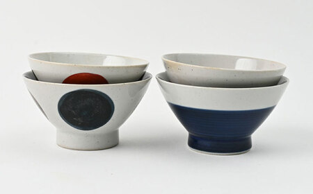 【波佐見焼】大人気！ くらわんか碗 半青・半赤・青丸・赤丸 4点セット お茶碗【福田陶器店】[PA424]