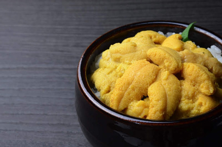 【期間限定】 牛乳瓶入り 生うに 180ｇ×10本セット 【ミョウバン不使用 無添加】 塩水 国産