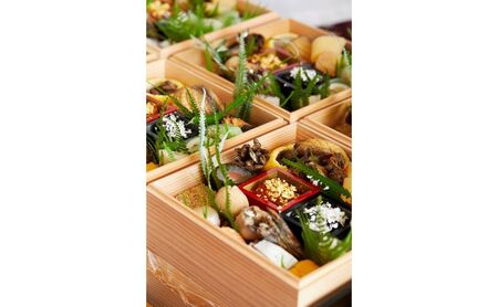 おせち 2段重 6寸 (3～4人前) ミシュラン 4年連続三つ星獲得店 日本料理 幸庵