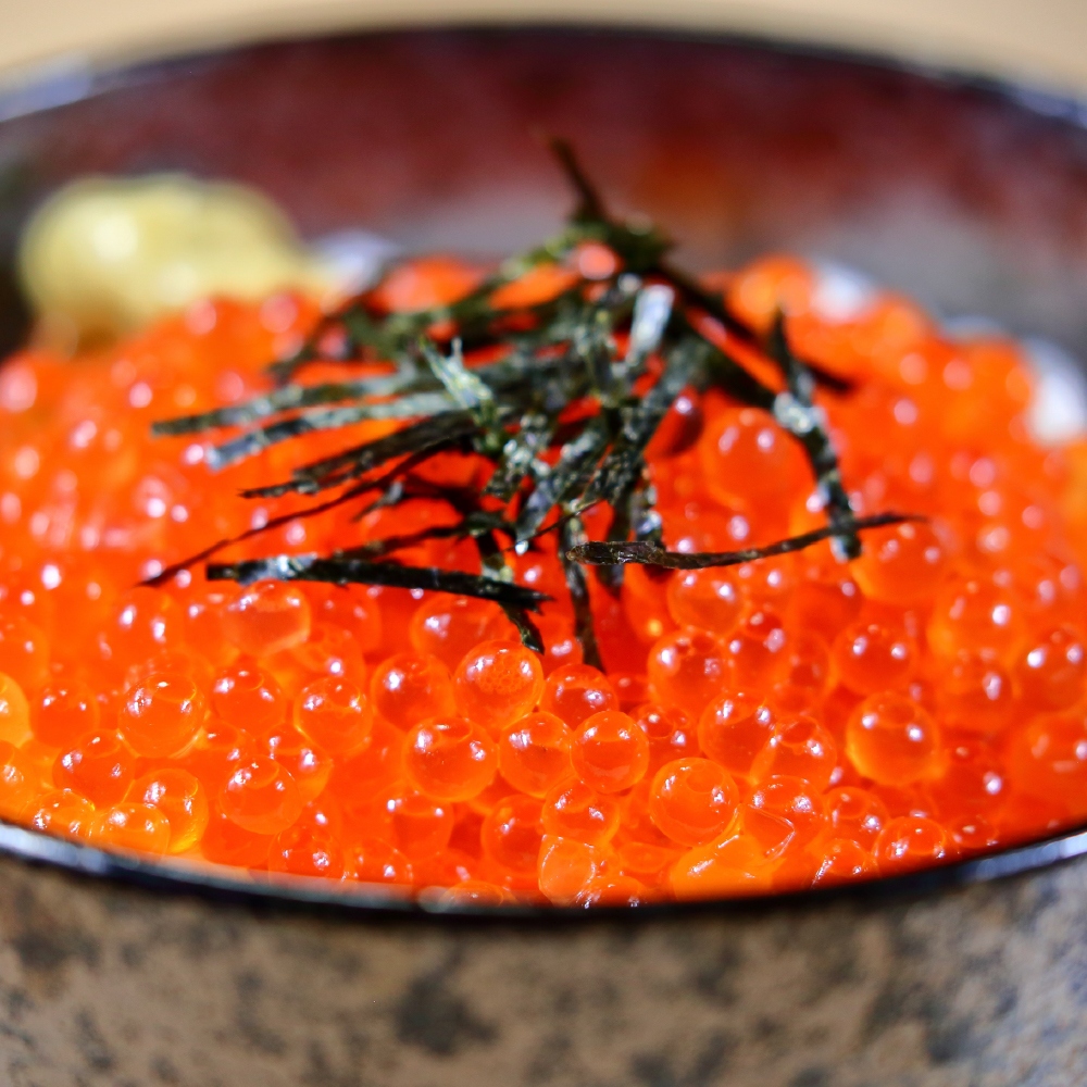 いくら醤油漬（鱒卵）150g×4P入×2箱（1.2kg）R001-032　お正月　人気　魚卵　高級　 イクラ 鱒いくら 魚卵 魚介 魚介類 海鮮 ご飯のお供 ごはんのお供  R001-032_イメージ