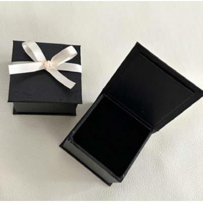 ふるさと納税 小美玉市 【霞ヶ浦パール】大粒　バロックスルーネックレス　10ミリ　K18　ケース付き |  | 03