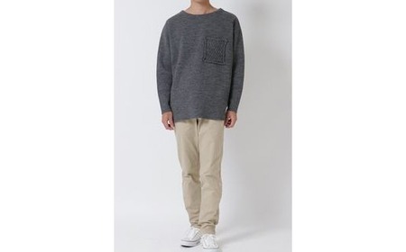 セーター 胸ポケットケーブル柄セーター ( チャコール・M ) メンズ ニット ウール100％ | 長袖 無地 カジュアル シンプル おしゃれ 男性 ギフト 秋冬 秋 冬 新潟県 五泉市 有限会社桜井